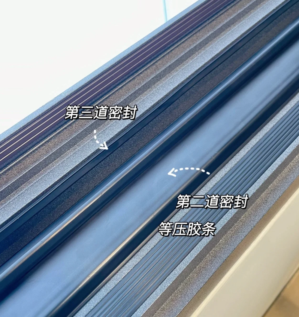 为啥「断桥铝窗」不香了？4个问题非常突出，越用越糟心